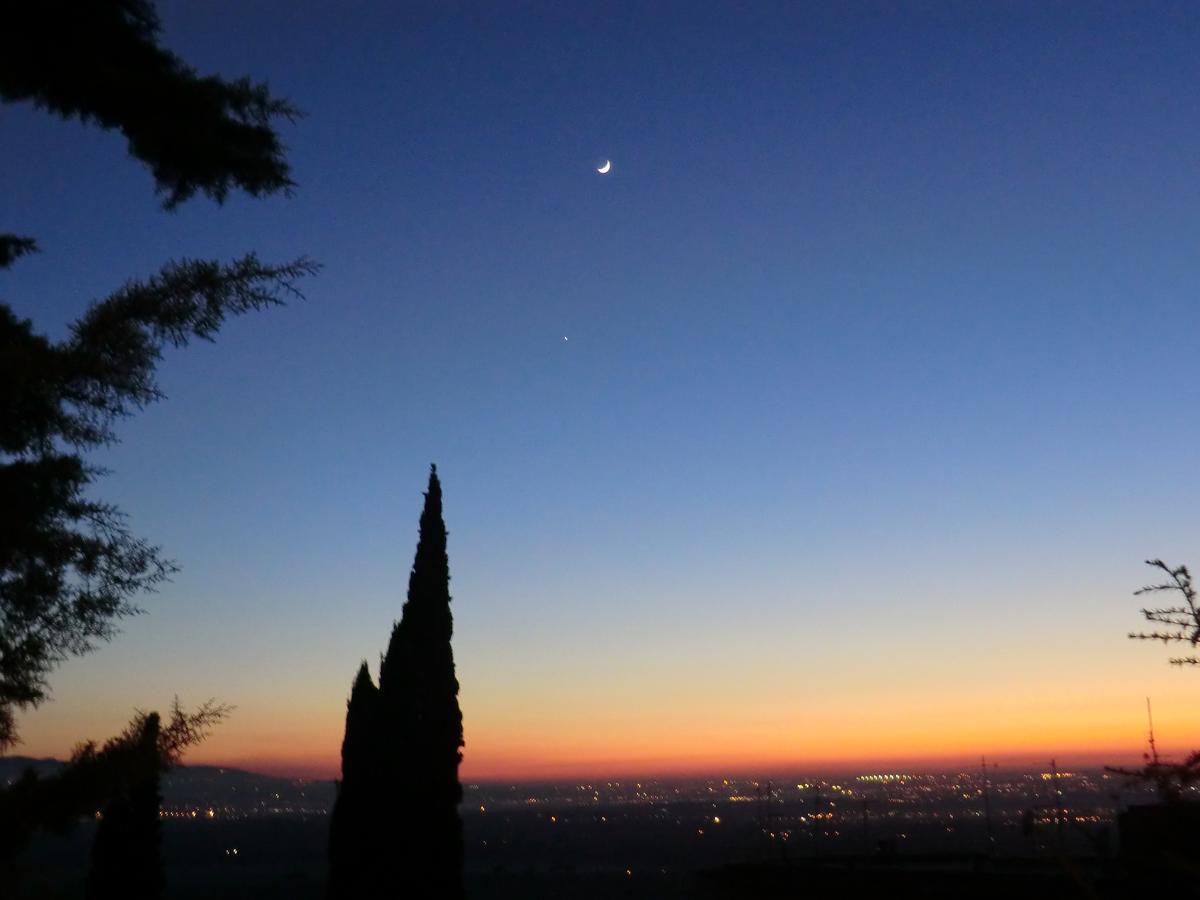 Il Giardino Di Alisa Panzió Tivoli Kültér fotó